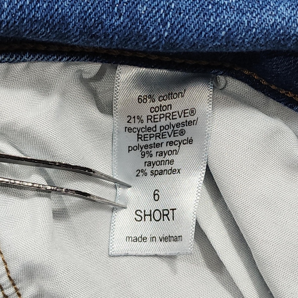Maurices Jeans Womens 6 SHORT Blue Mid Rise Slim Straight Ankle Original Stretch - Picture 8 of 15